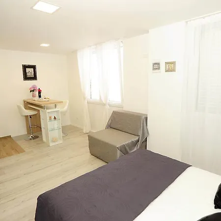 Lejlighed 2studios Kalelarga Zadar
