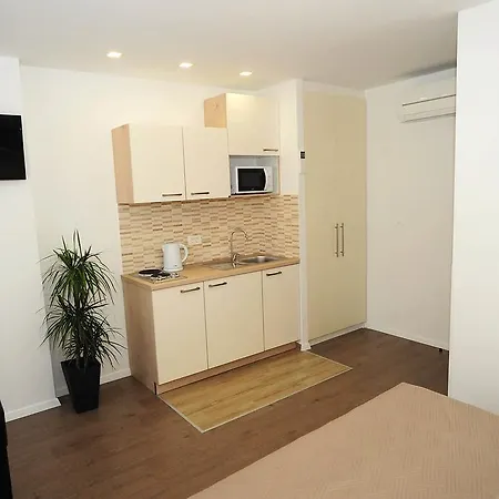 2studios Kalelarga Apartment Zadar