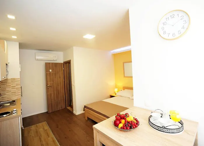 2studios Kalelarga זאדאר