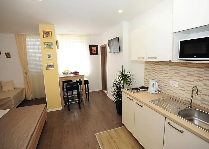 דירה 2studios Kalelarga *