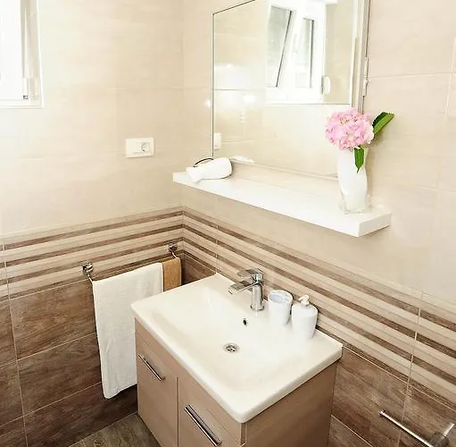 2studios Kalelarga דירה *